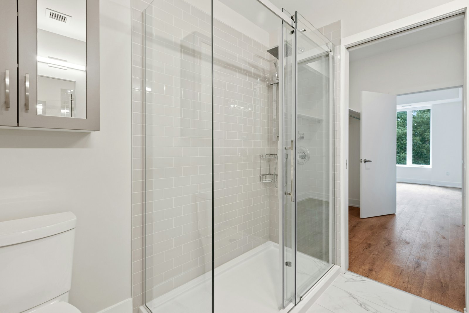 Duschabfluss im Badezimmer